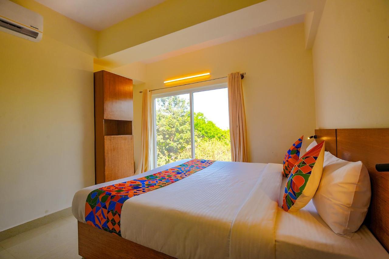 Fabhotel Gr Lake View - Btm Layout Bengaluru Kültér fotó