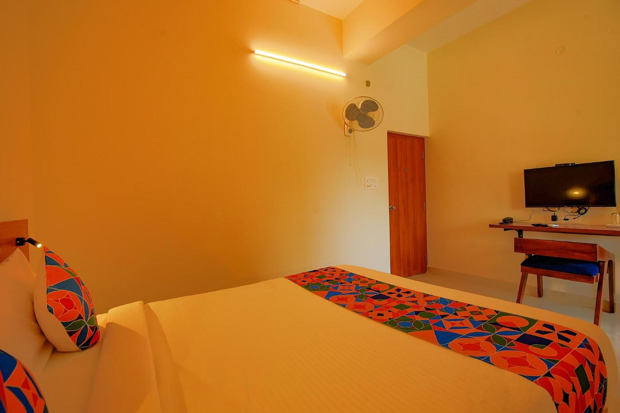 Fabhotel Gr Lake View - Btm Layout Bengaluru Kültér fotó
